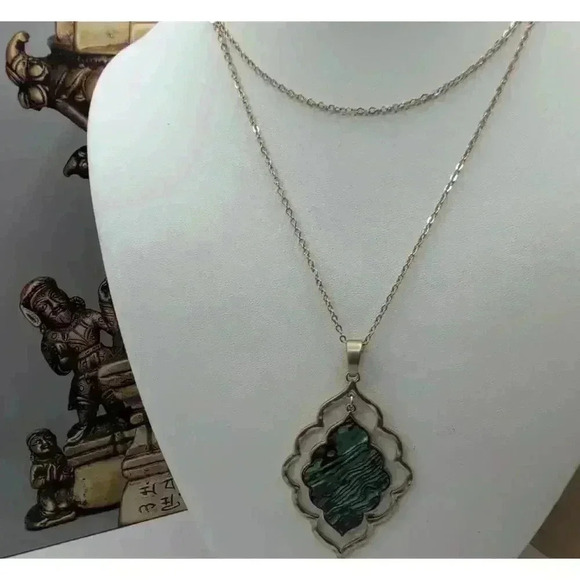 NEW Canvas Goldtone Necklace Pendant Gold Chain Colorful Abalone Shell Reverses - Picture 6 of 7